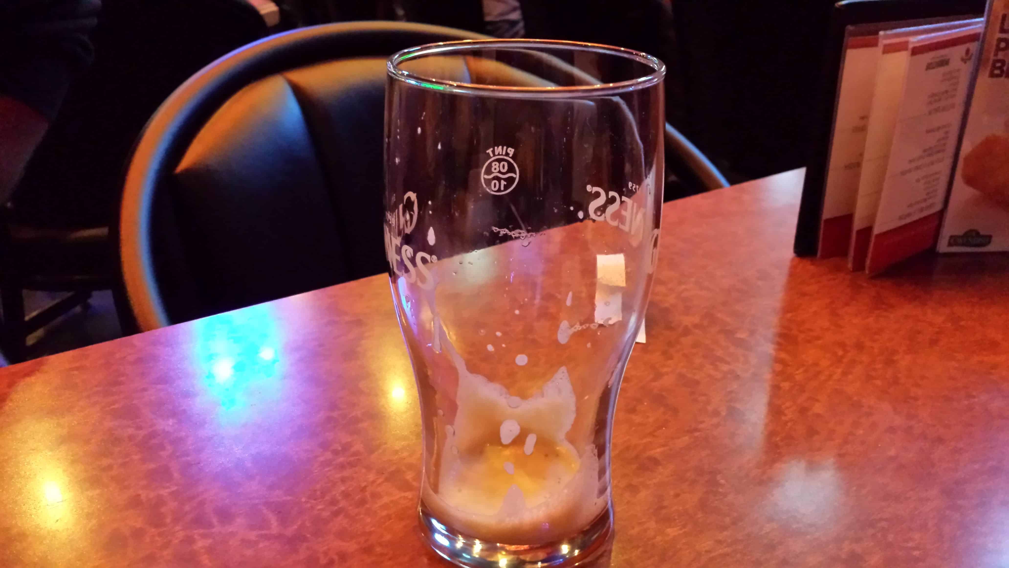 What do the numbers on a pint glass mean